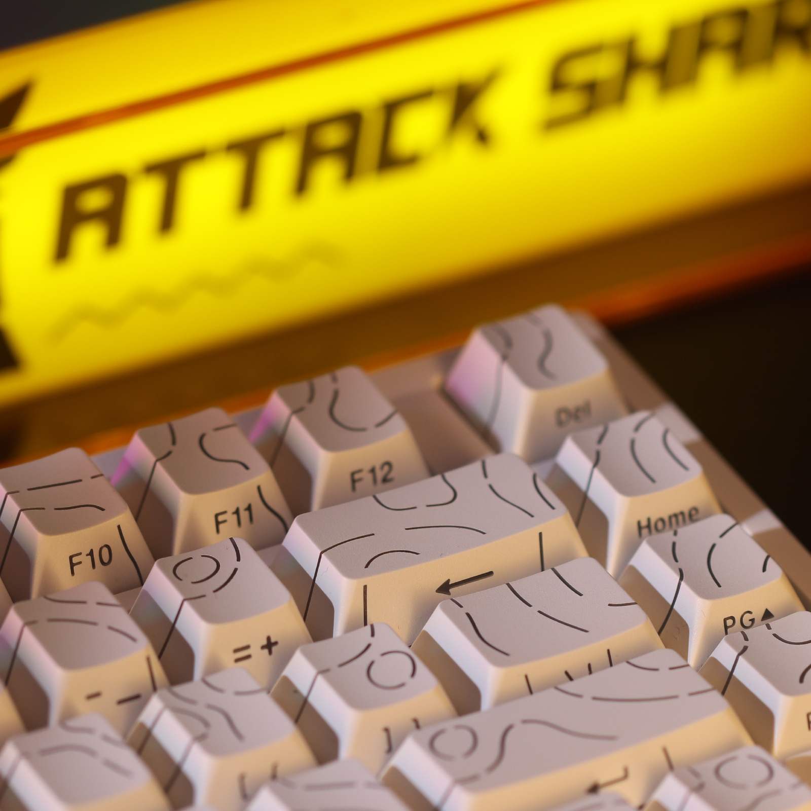 ATTACK SHARK R82 HE Wired 75% Gaming Keyboard with C01ULTRA LED Cable